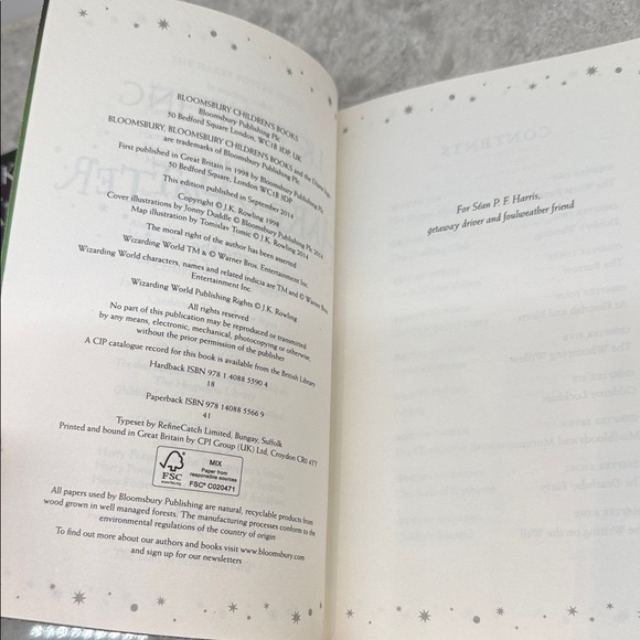 Lot of Harry Potter Books Plus Wizard wand in box J.K. Rowling. Like New! - Picture 8 of 9